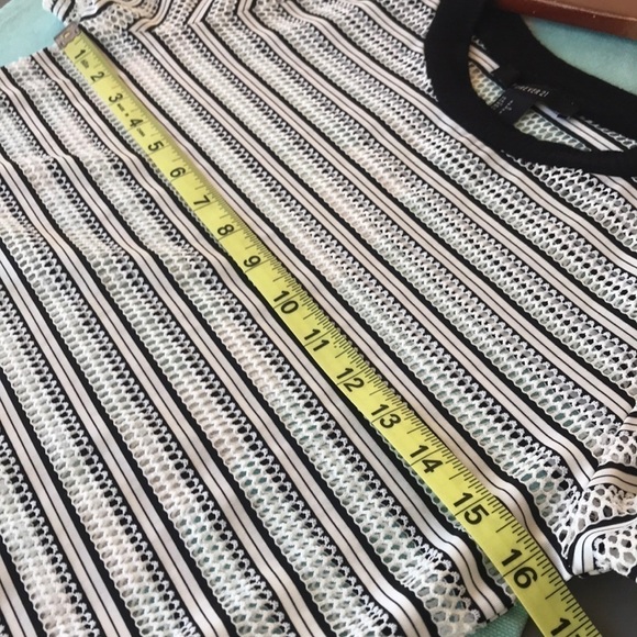 Forever 21 Black & White Stripe Mesh Holey Cropped Top - Picture 3 of 7